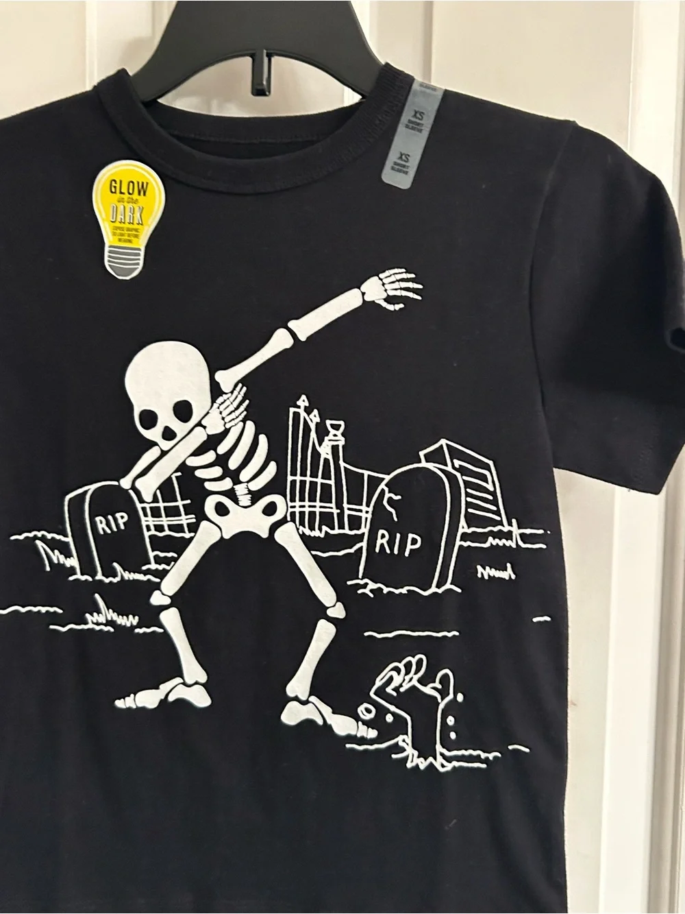NWT-Boys The Children's Place Black Short-Sleeve Tee with Glow Skeleton Graphic
